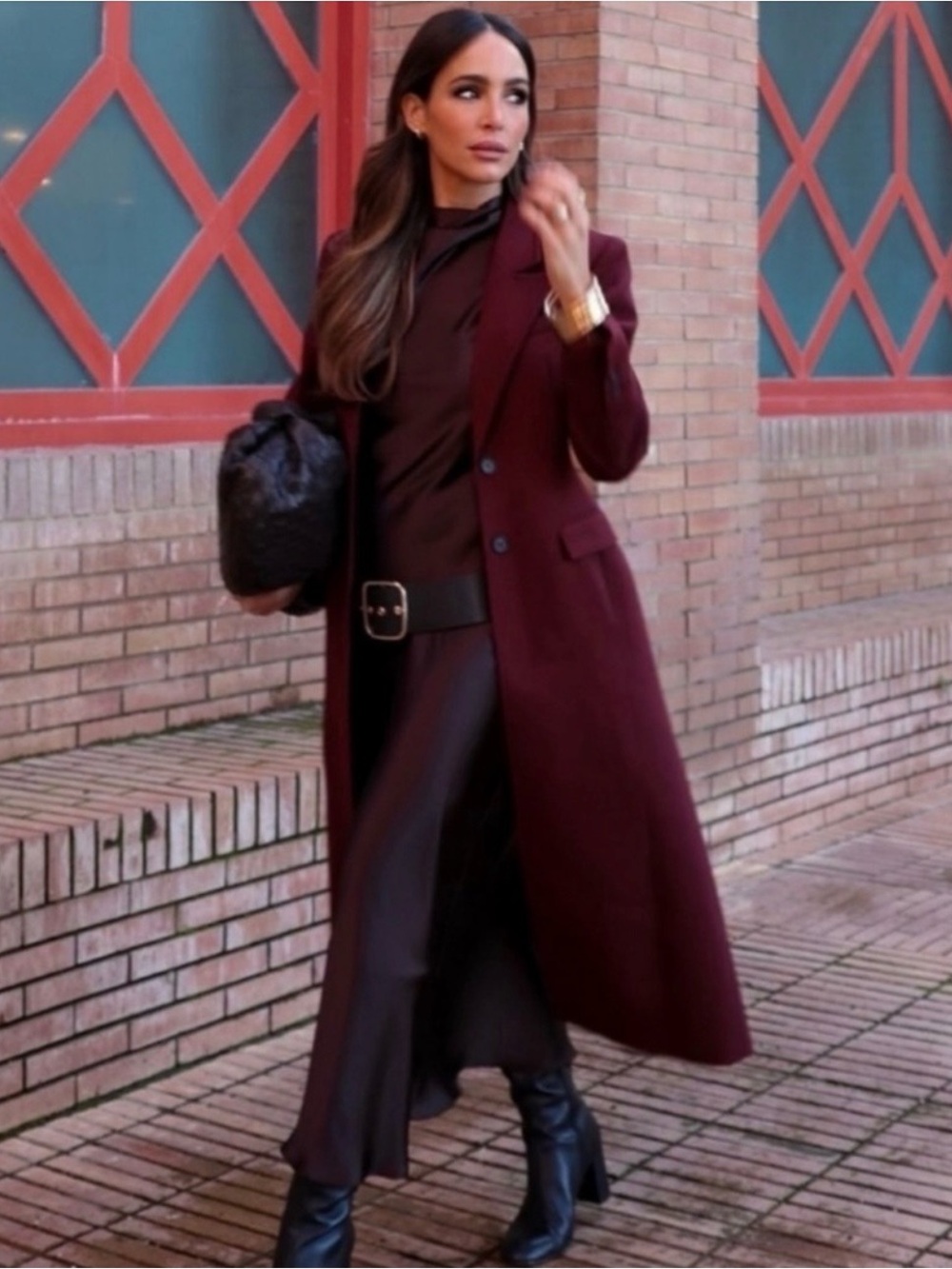 100% Authentic ZARA burgundy Long Sleeve Tailored Coat $229+Tax Size: S